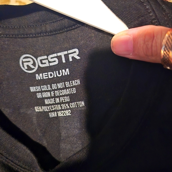 RGSTR MEN'S BLACK T-SHIRT NWOT - Picture 3 of 3
